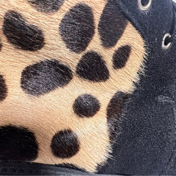 Stuart Weitzman Booties Size 9 Cheetah Print Boot - Picture 9 of 12